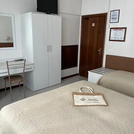 Hotel Touring Sottomarina