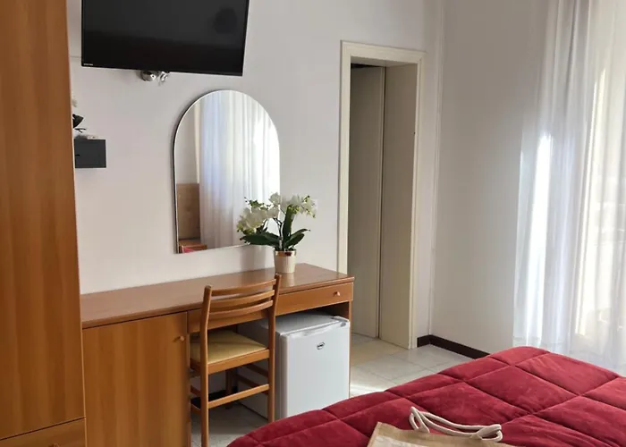 ホテル ツーリング