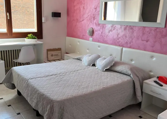 ツーリング ホテル ソットマリーナ