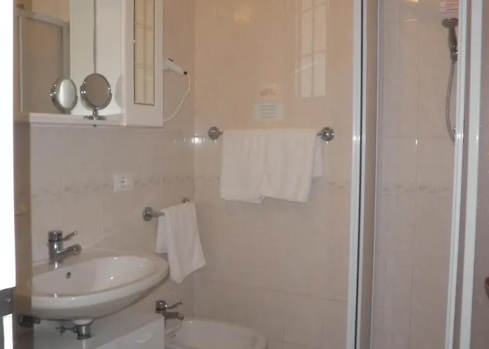 Touring 3* Sottomarina