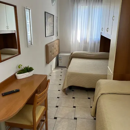 Touring מלון סוטומרינה