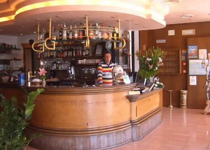 Touring Hotel